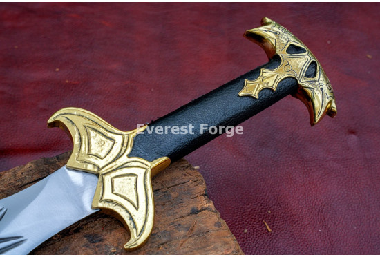 Bard-Inspired Fantasy Longsword – Hand-Forged Full-Tang Blade with Triple Fuller & Decorated Fittings