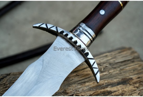 5-Lobed Pommel Medieval Sword