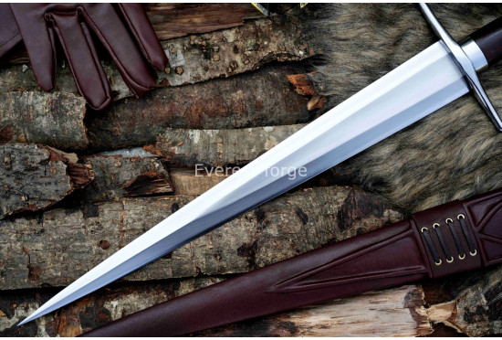 Late Medieval Crossguard Dagger