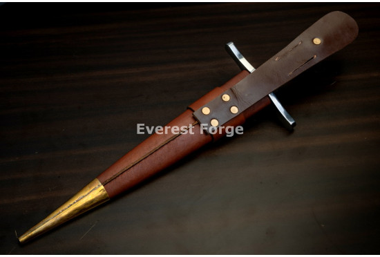 Hand-Forged Quillon Dagger, Barrel Pommel