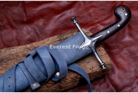 Hand-Forged Fantasy Scimitar – Full-Tang 5160 Curved Blade with Star Guard