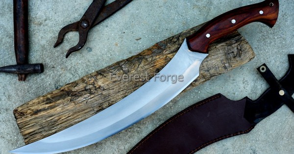 Kopesh-Machete-600x315w.JPG