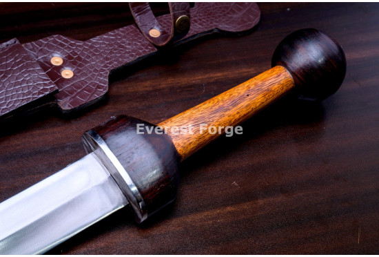 Hand-Forged Thracian Sica Sword, Curved Blade