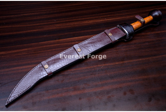 Hand-Forged Thracian Sica Sword, Curved Blade