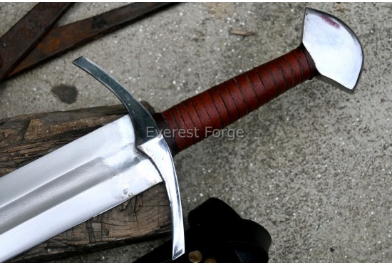 VIKING SWORD-Brazil-Nut Pommel