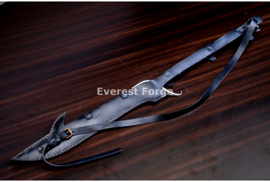 Hand-Forged Fantasy Glaive, Barbed Blade
