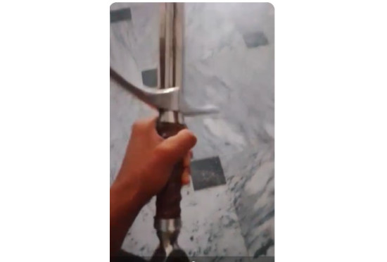 Custom Templar-Inspired Longsword with Engraved Blade & Guard