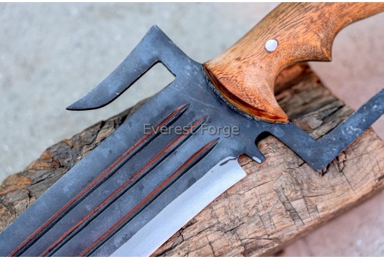 The Kingfisher Machete