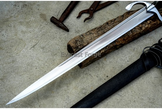 Wakefield Hanger Falchion