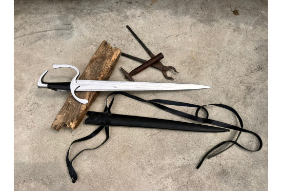 Hand-Forged Renaissance Side Sword — "Wakefield"