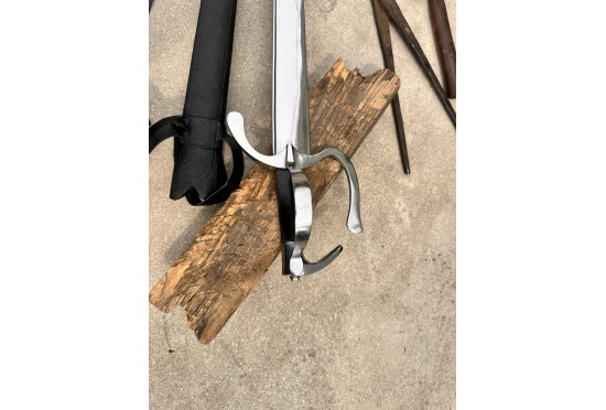Hand-Forged Renaissance Side Sword — "Wakefield"