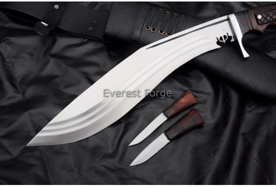 Crown Survival Khukuri