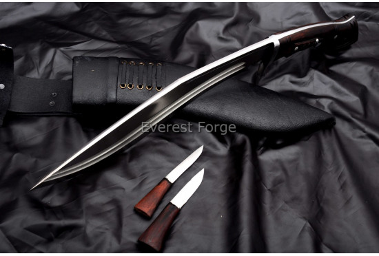 Crown Survival Khukuri