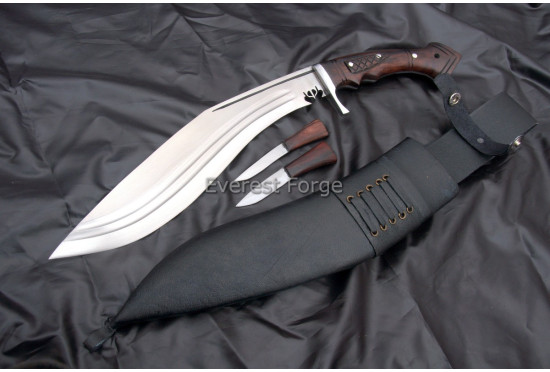 Crown Survival Khukuri