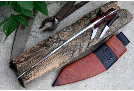 Everest Bhojpure Kukri-khukuri