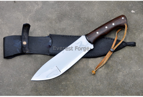 Ironfang Knife 