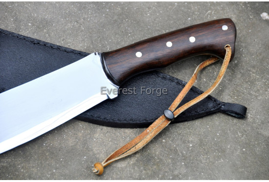 Ironfang Knife 