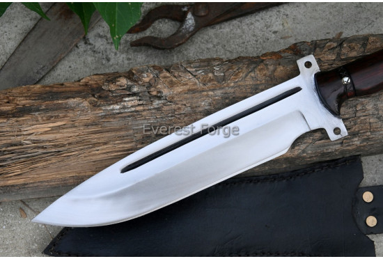 Viper Hunting Knife