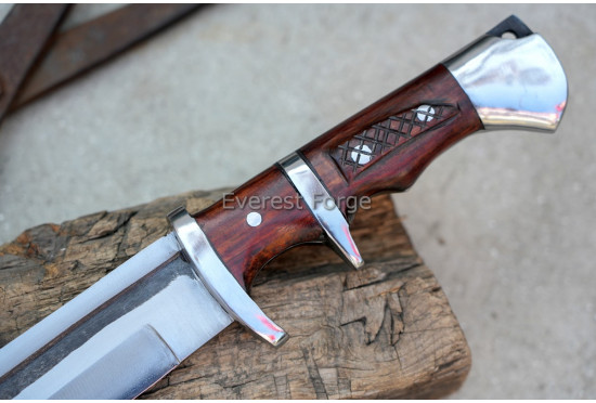 Sentinel Tanto Chopper