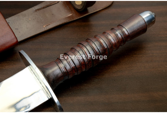 Hand-Forged Commando Dagger, Oval Guard
