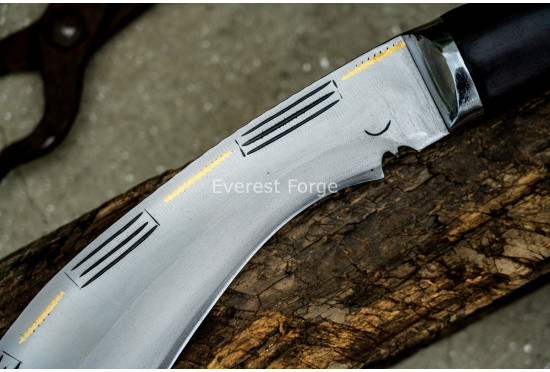 Unusual Kukri/khukuri