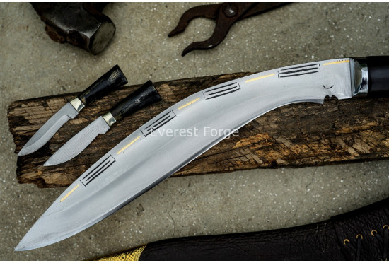 Unusual Kukri/khukuri