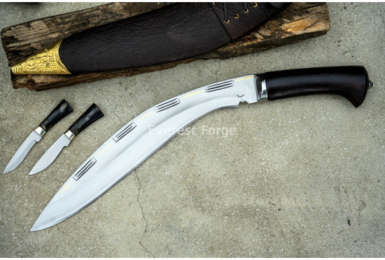 Unusual Kukri/khukuri