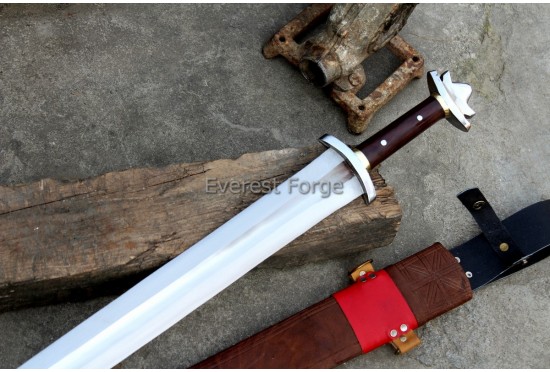 Medieval Sword | Crescent Lobed Pommel