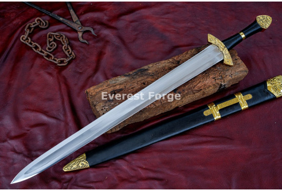 Hand-Forged 9th-Century Viking Sword – Full-Tang Norse Blade with Decorated Guard & Pommel