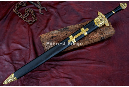 Hand-Forged 9th-Century Viking Sword – Full-Tang Norse Blade with Decorated Guard & Pommel