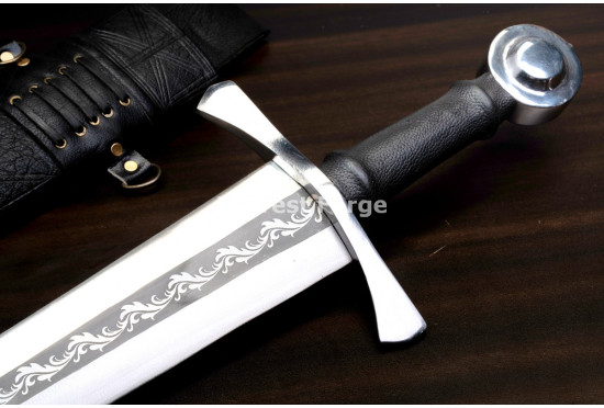 Hand-Forged Quillon Dagger, Wheel Pommel