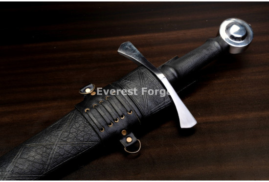 Hand-Forged Quillon Dagger, Wheel Pommel