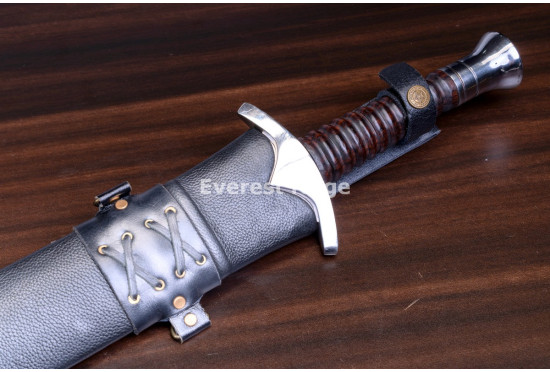 Hand-Forged Xiphos, Leaf-Blade Sword
