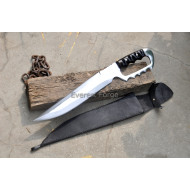 Knuckle Fang Dagger