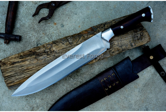 Sentinel Bowie Knife