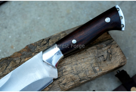 Sentinel Bowie Knife