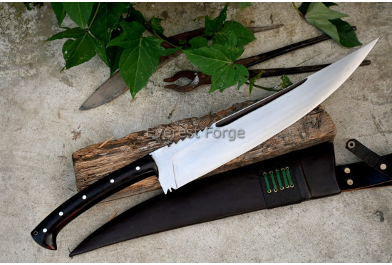 Sawback Tracker Machete