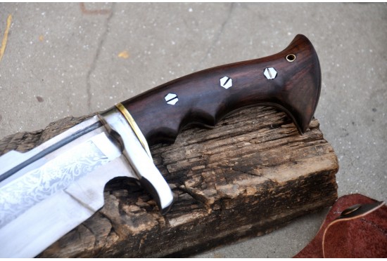 12 inches Blade Everest Forge Bowie-Pattern Etched 