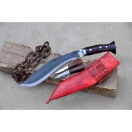 Farmer sirupate kukri-khukuri