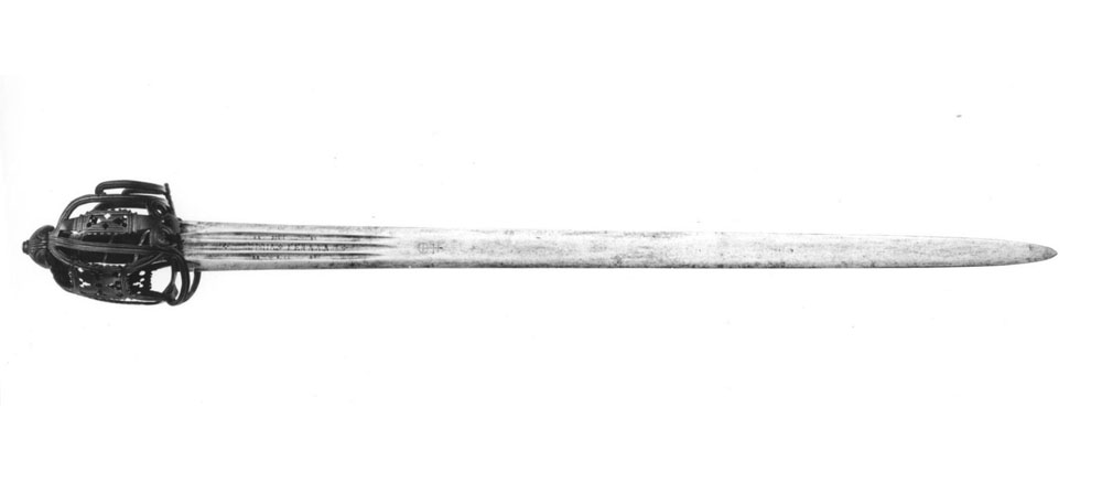 Scottish basket hilted sword broadsword enclosed guard highland warrior weapon British sword
